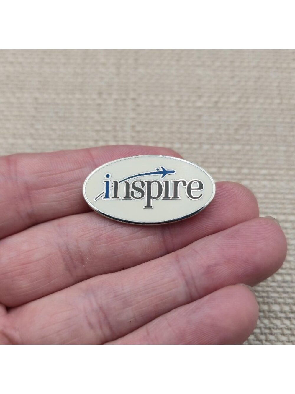 Vintage Oval White Enamel Inspire Airplane Traveling Motivation Brooch Pin A8731